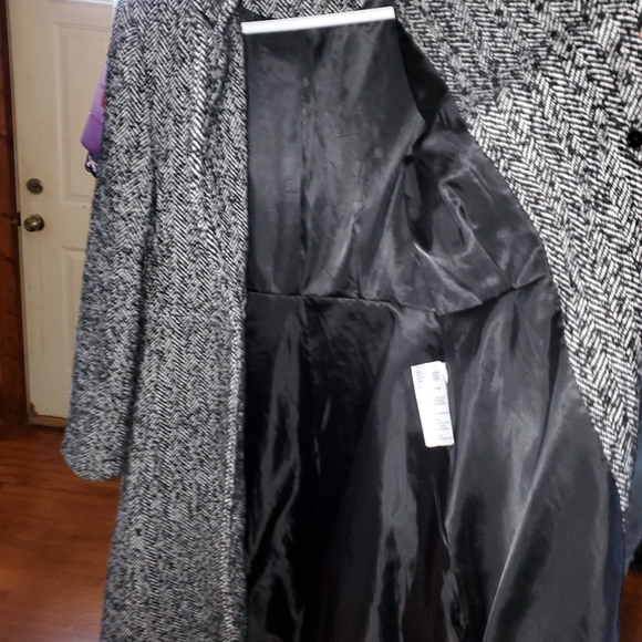 Michael Kors Coat - Picture 5 of 8